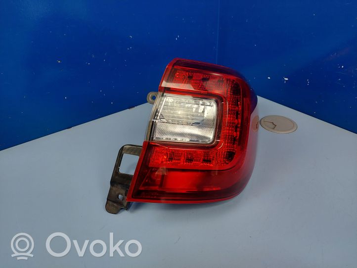 Subaru Outback (BS) Luci posteriori 22060228