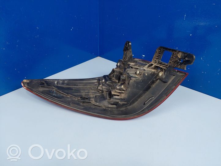 Subaru Outback (BS) Luci posteriori 22060228