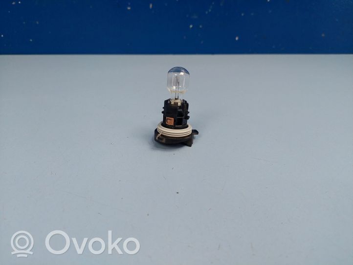 Volvo XC90 Żarówka lampy tylnej 90000855