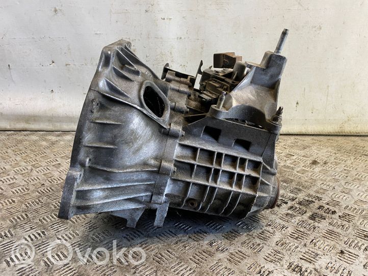 Ford Focus Manual 5 speed gearbox XS4R7F096