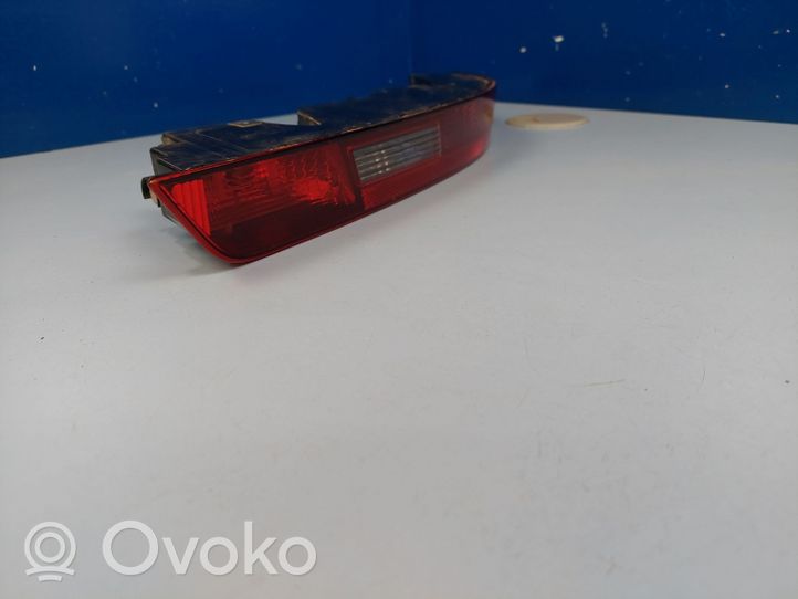 Audi Q3 8U Takapuskurin valo 8U0945096C