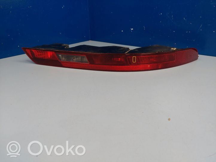 Audi Q3 8U Galinis žibintas bamperyje 8U0945096C