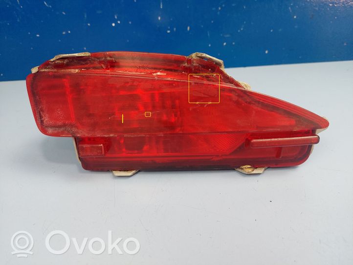 Toyota Yaris Lampa zderzaka tylnego 815910D050