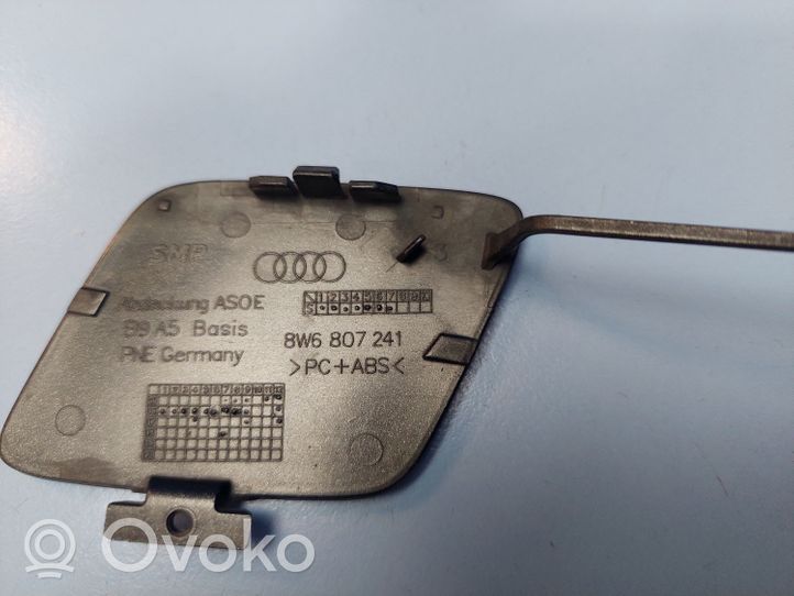 Audi A5 Priekinis tempimo kilpos dangtelis 8W6807241