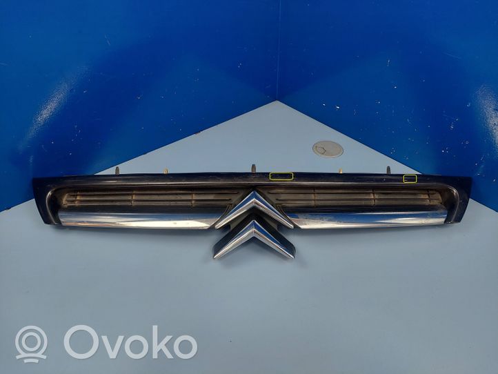 Citroen C8 Grille calandre supérieure de pare-chocs avant 148419307715