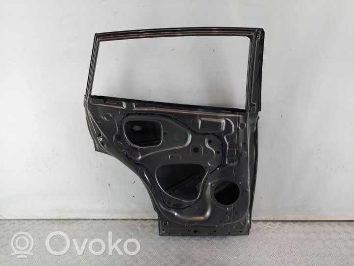 Toyota RAV 4 (XA40) Portiera posteriore 670040R110