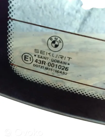 BMW 3 E46 Opening tailgate glass 