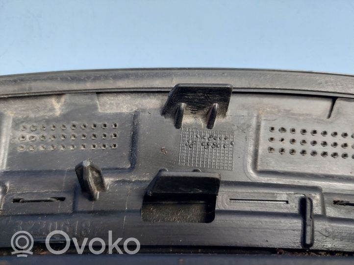 Volvo V60 Listwa błotnika tylnego 32206172