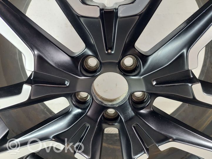 Volvo V90 Cross Country R20 alloy rim 31439199