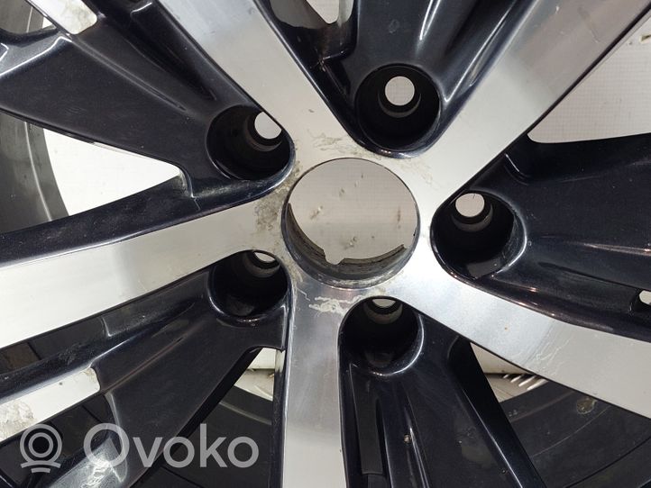 Peugeot 3008 II Felgi aluminiowe R18 9809687377