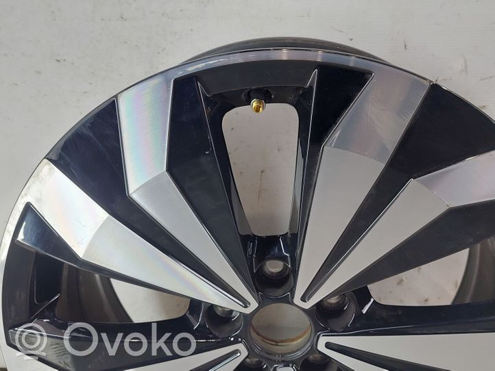 Volkswagen T-Cross Felgi aluminiowe R17 2GM601025AJ