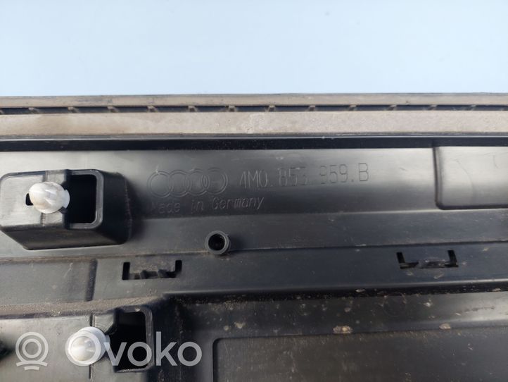 Audi Q7 4M Front door trim (molding) 4M0853959B