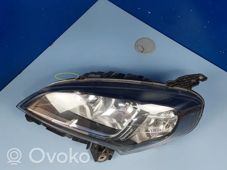 Fiat Doblo Lampa przednia 521094580