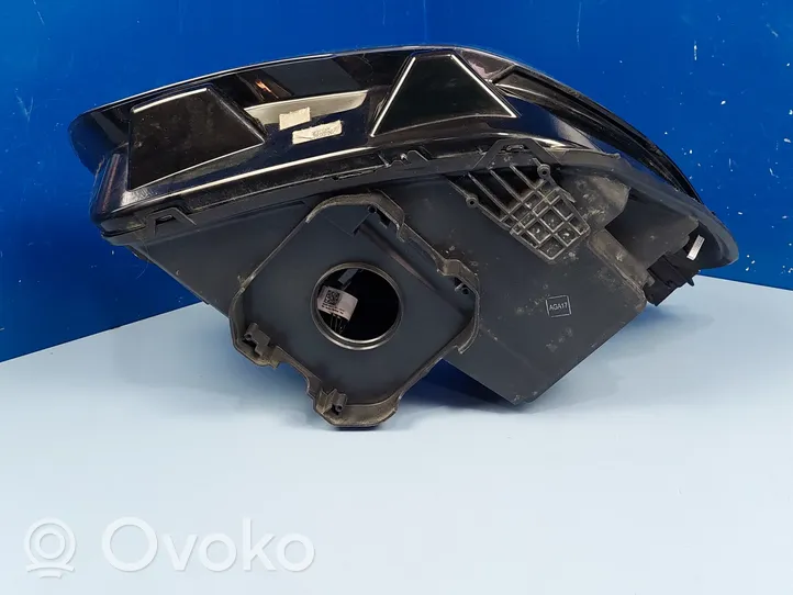 Opel Grandland X Передняя фара YP00126280