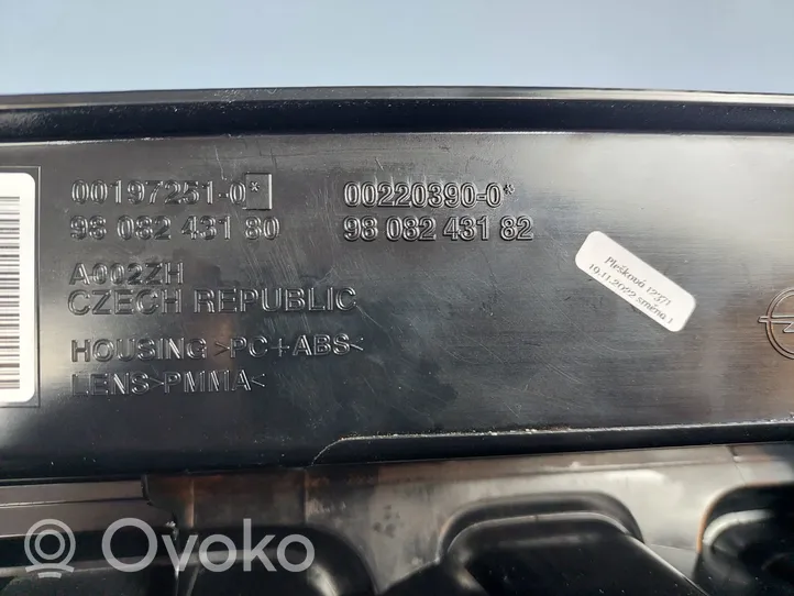 Toyota Proace Luci posteriori 9808243180