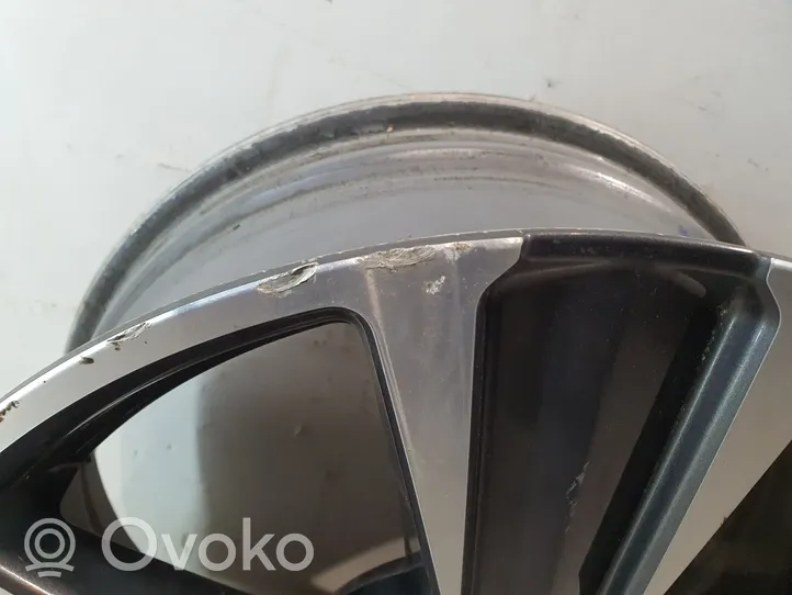 Lexus UX Felgi aluminiowe R18 4261176320