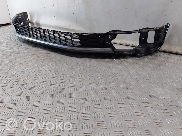 Volkswagen Tiguan Front bumper lip 5NA805903A