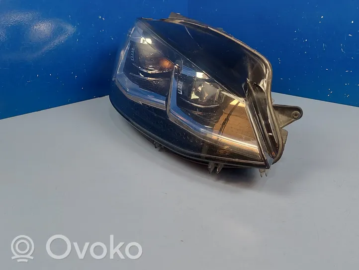 Volkswagen Golf VII Lampa przednia 5G1941036C