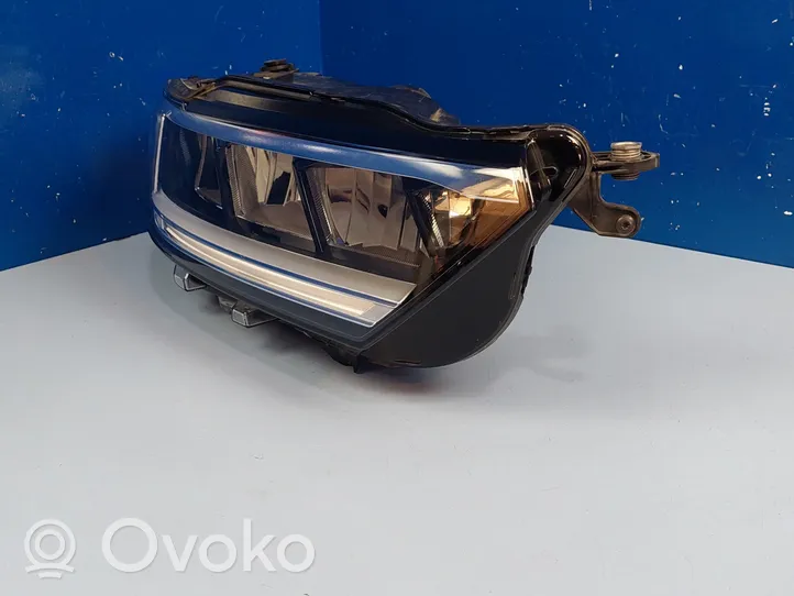 Volkswagen T-Roc Lampa przednia 2GA941006F