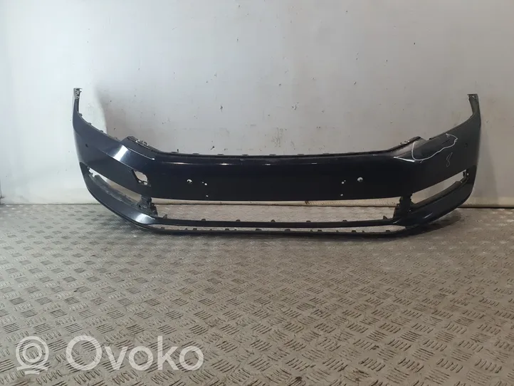 Volkswagen PASSAT B8 Zderzak przedni 3G0807221