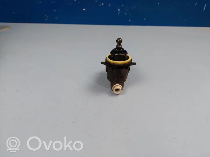 Toyota C-HR Headlight level adjustment motor 90013783