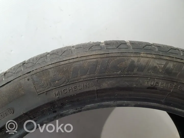 BMW 3 E90 E91 R18 winter tire MICHELIN