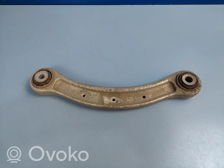 Volkswagen Touareg II Braccio di controllo sospensione posteriore 7L0505375A