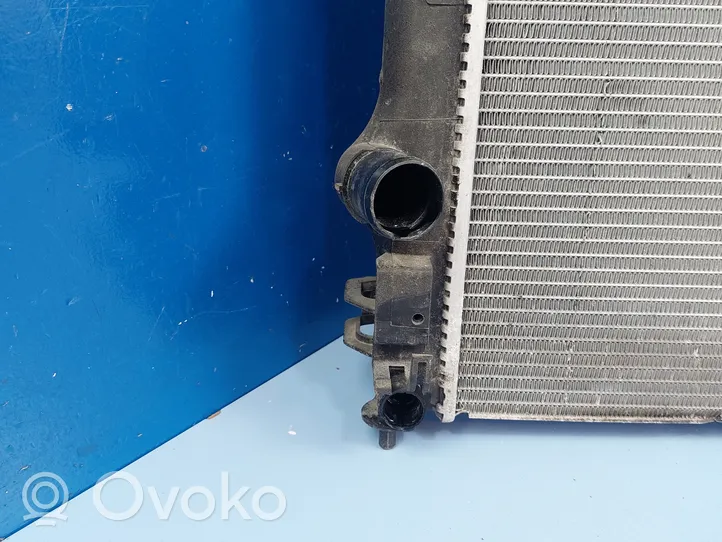 Nissan Qashqai J12 Radiateur de refroidissement 21410HV70A