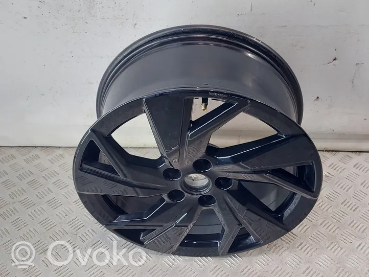 Opel Astra L R17 alloy rim 9843281580