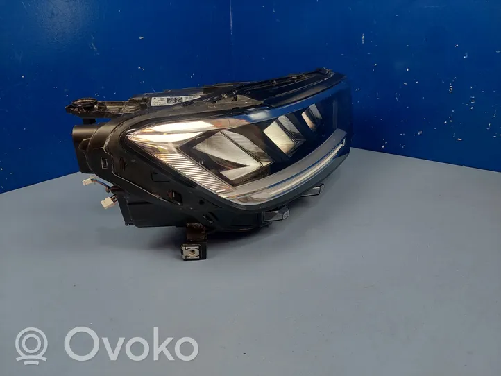 Volkswagen T-Roc Lampa przednia 2GA941006F