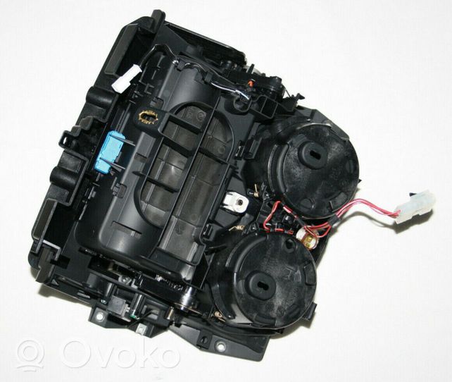 BMW M8 F91 F92 G14 G15 Portavasos delantero 