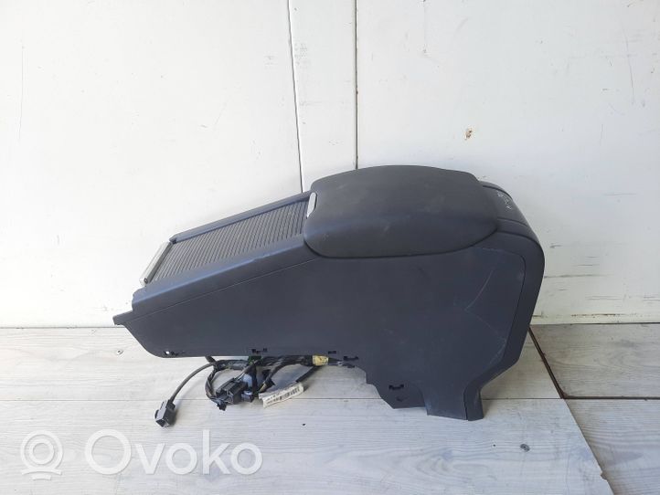 Volvo V60 Center console 30755732