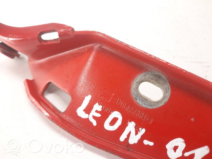 Seat Leon (1M) Charnière, capot moteur 1M0823301B