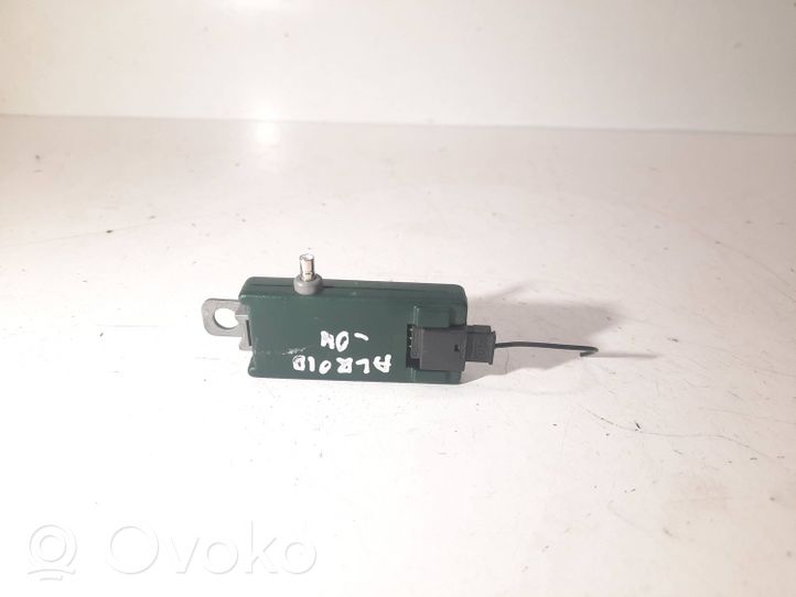 Audi A6 Allroad C5 Antenna control unit 4B9035225B