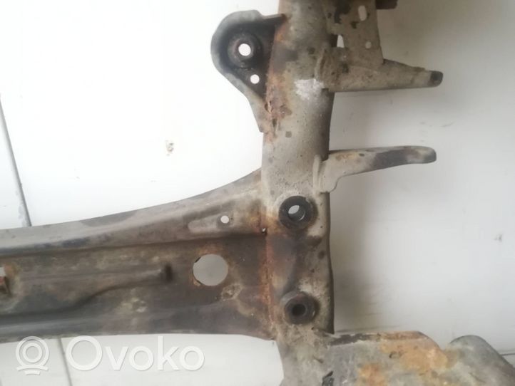 BMW X3 E83 Front axle beam 