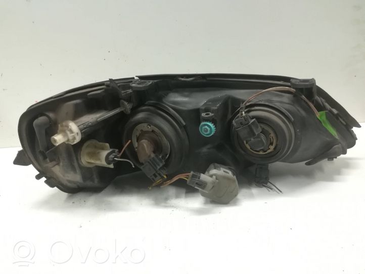 Opel Astra G Lampa przednia 