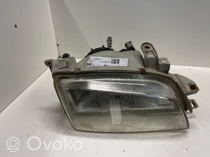 Toyota Carina T190 Cache-poussière de phare avant 54532036