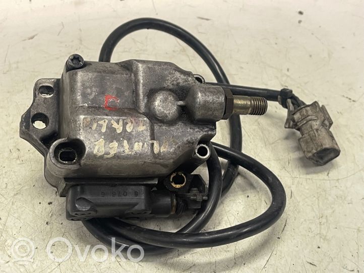 Mercedes-Benz Sprinter W901 W902 W903 W904 Polttoaineen ruiskutuksen suurpainepumppu 2464463243