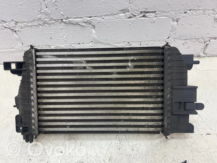 Opel Meriva B Radiatore intercooler 560961104