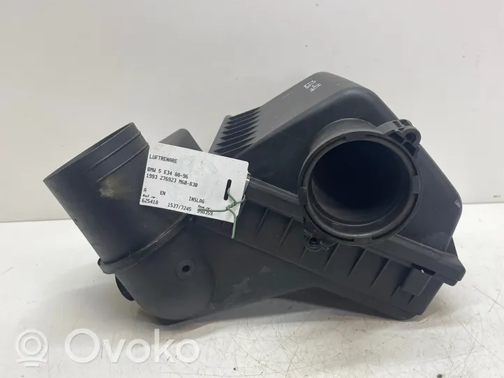 BMW 5 E34 Boîtier de filtre à air 1736138