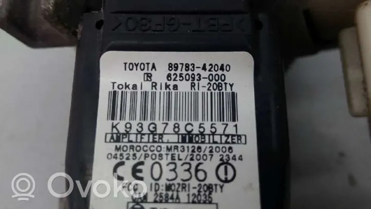 Toyota RAV 4 (XA30) Lecteur de carte 4528042140