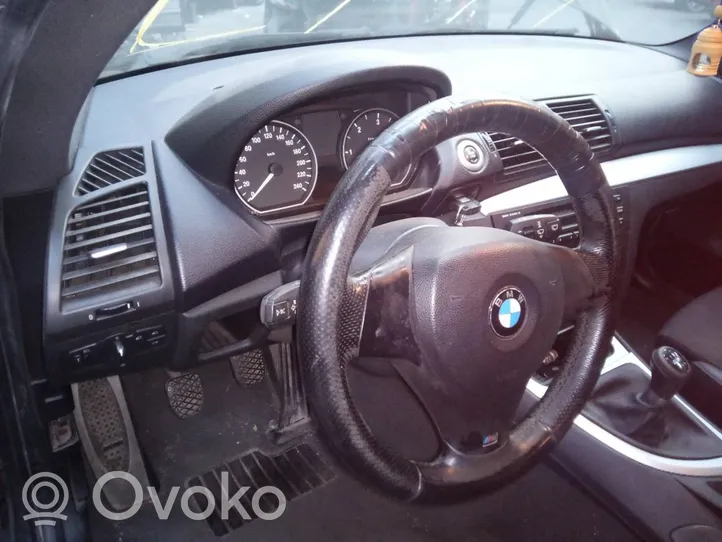 BMW 1 E82 E88 Zestaw poduszek powietrznych z panelem 0285010066