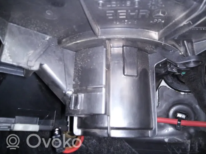 Mercedes-Benz GLK (X204) Scatola alloggiamento climatizzatore riscaldamento abitacolo assemblata V2419002