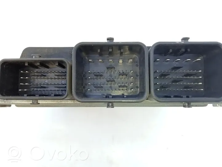 Citroen C4 Grand Picasso Sterownik / Moduł ECU 9811651980