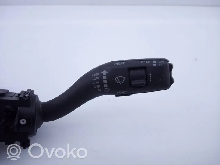 Seat Exeo (3R) Suuntavilkun vipu 4E0953513K