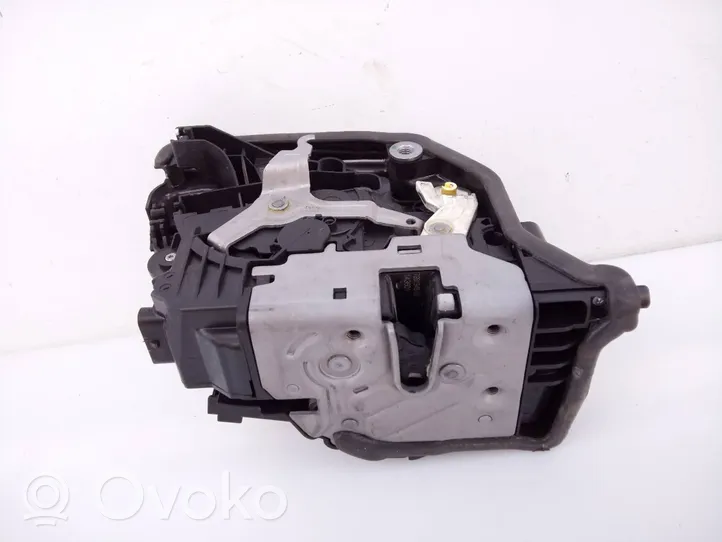 BMW X5 F15 Front door lock 728194808