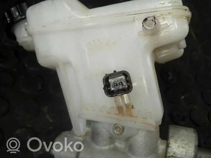 Opel Grandland X Master brake cylinder 30300865736