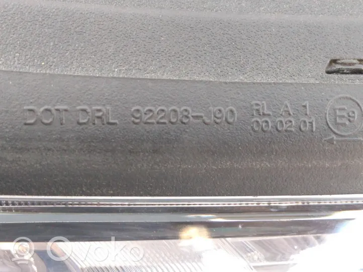 Hyundai Kona I Lampa przednia 92208J90