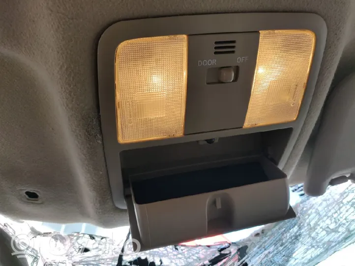 Toyota RAV 4 (XA30) Panel oświetlenia wnętrza kabiny 8126042011B1
