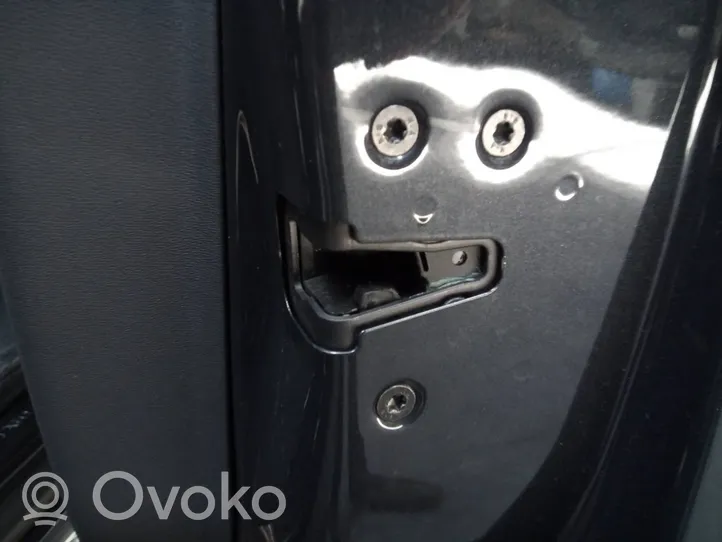 Volvo XC60 Zamek drzwi przednich 